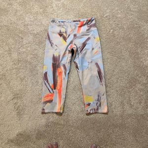 Women’s XS Alo Cropped Leggings